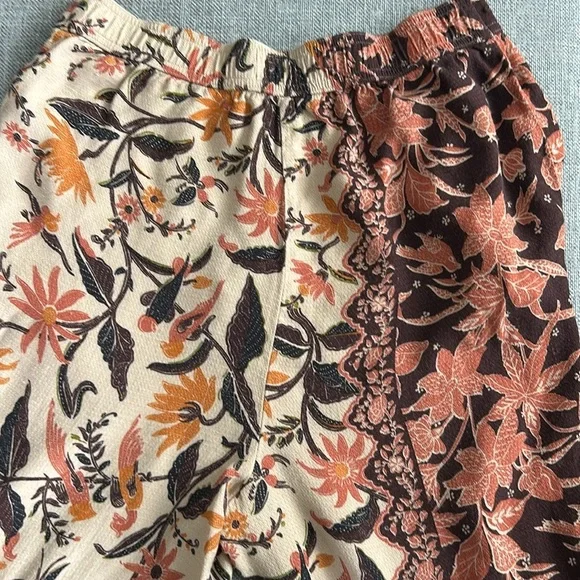 Anthropologie Smocked Balloon Leg Pants Size 2 - Picture 9 of 15